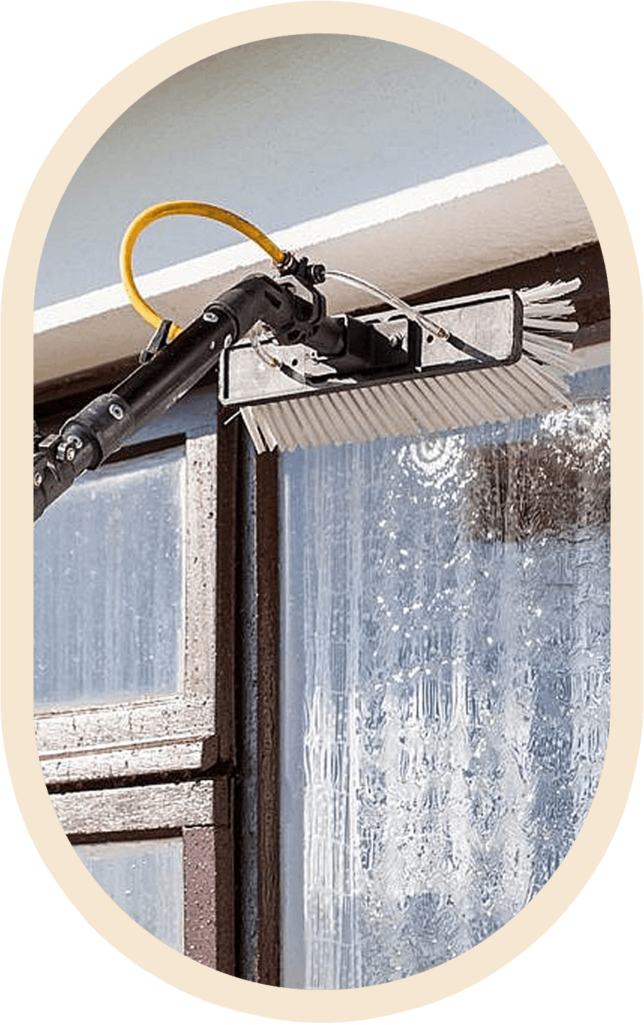 Real Living UAE Window Cleaning